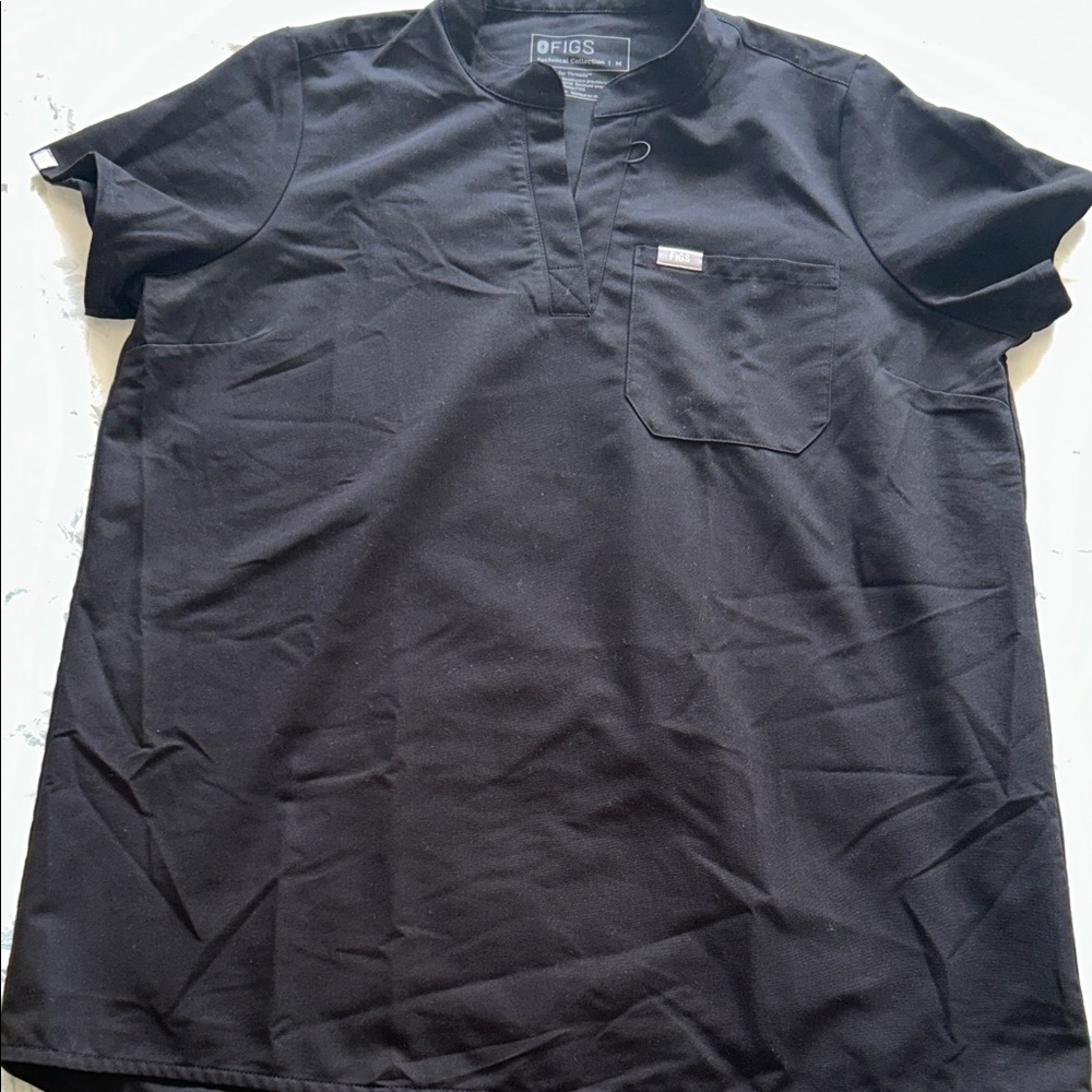 Figs maternity scrub top, size Medium